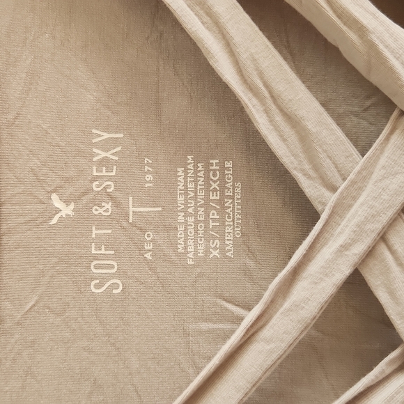 American Eagle Long Sleeve Top - Picture 2 of 4